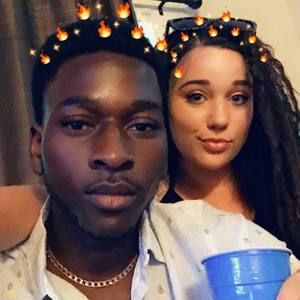 Meet your Posher, Lynnz